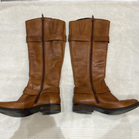 Steve Madden Tan Moto Boot - Picture 2 of 5